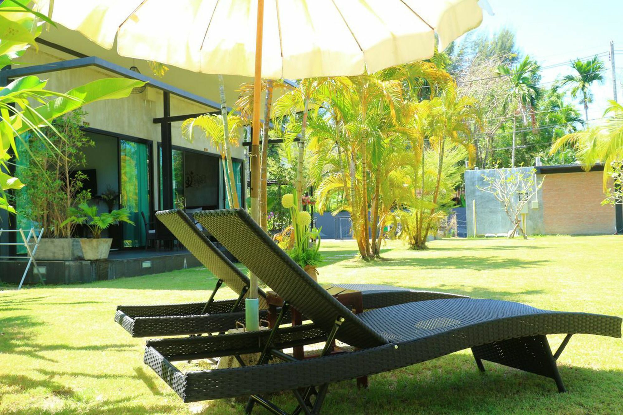 Baan Norkna Bangtao Hotel Bang Tao Beach  Exterior photo